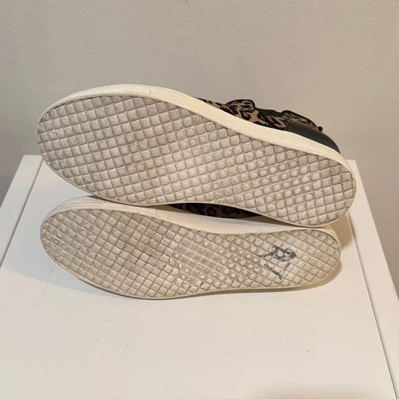 Steve Madden Women's Leopard Print Sneaker Booties Size 8 - Picture 8 of 8